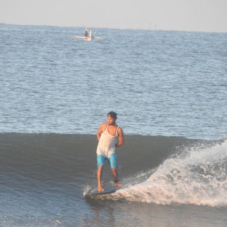 The Point Surfcamp Bali Hotel Pulukan Kültér fotó